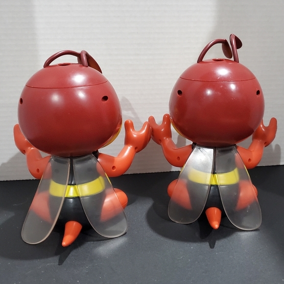 Disney Spike the Bee ๐ Sipper Cup L๐K Epcot ๐ - Picture 4 of 6